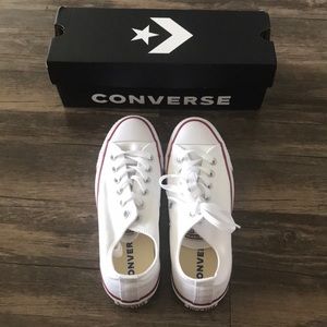BRAND NEW white low top converse